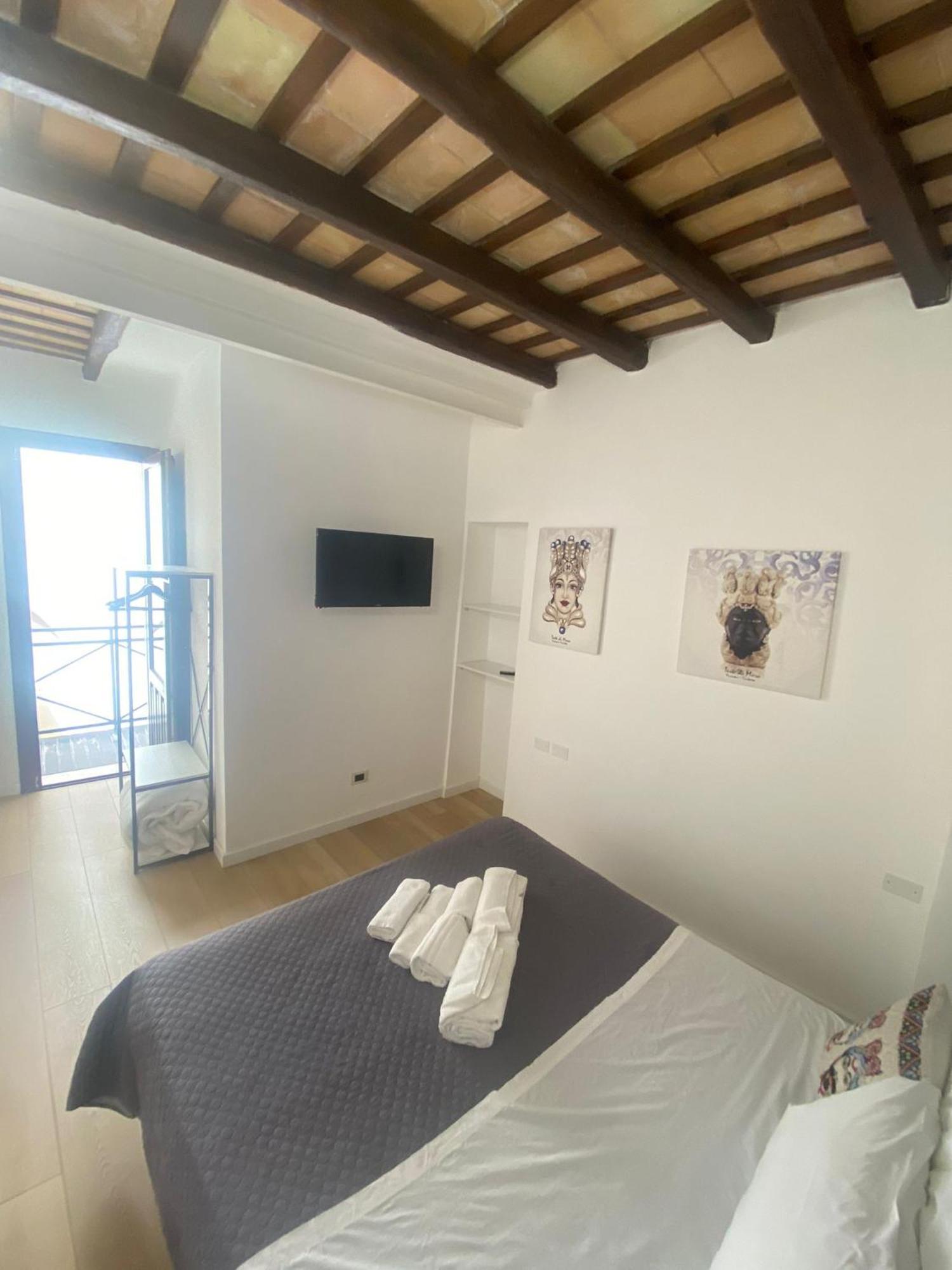 Residence Cortile Merce Trapani Eksteriør billede