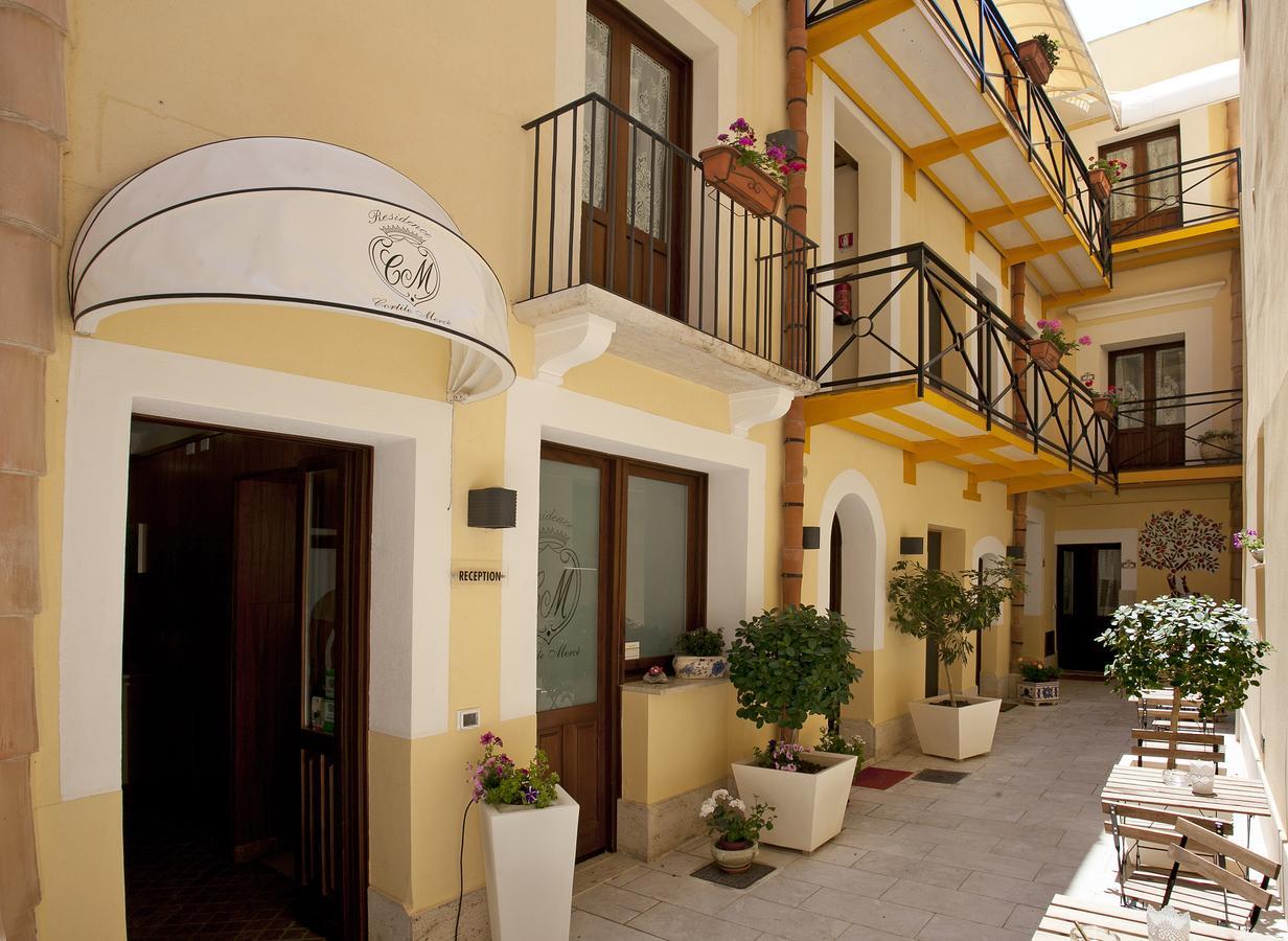 Residence Cortile Merce Trapani Eksteriør billede
